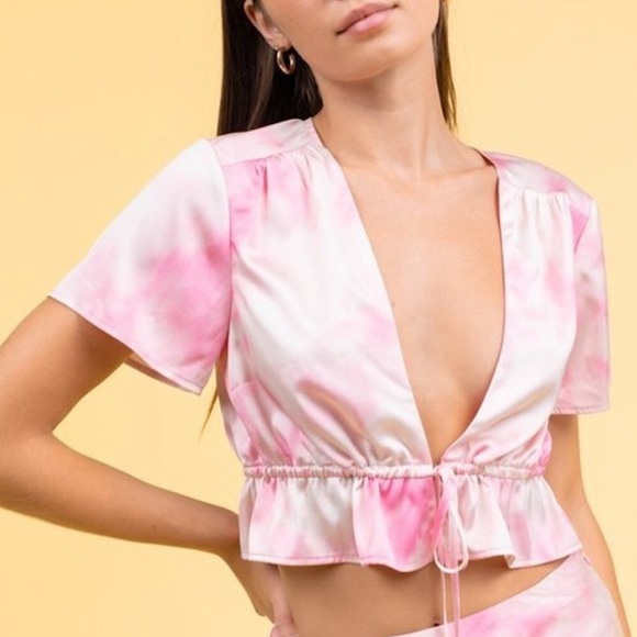 Tie Dye Tie Front Silky Top - Picture 7 of 8